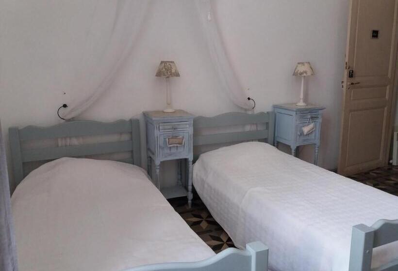 膳宿费 Le Patio Des Cigales