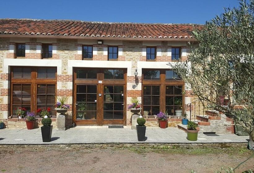 بنسيون Le Patronage