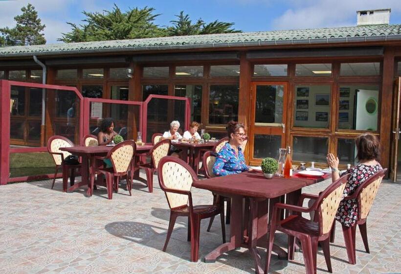 リゾートホテル Azureva Hauteville Sur Mer