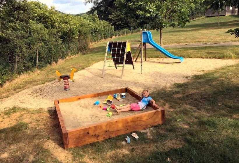 渡假胜地  Village De Gite   La Cascade