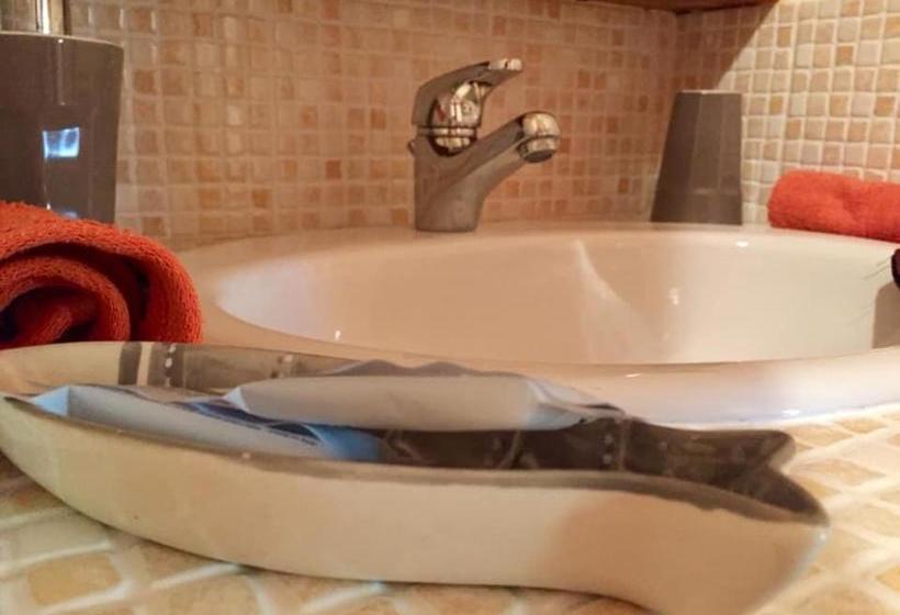 住宿加早餐  Casanella