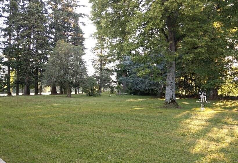 مبيت وإفطار Domaine De La Frissonnette
