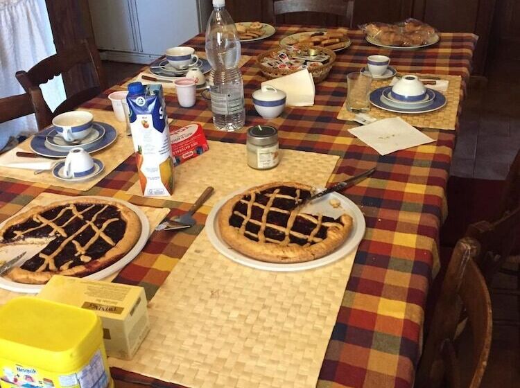 مبيت وإفطار La Fonte Di Nioli