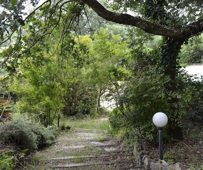 مبيت وإفطار La Fonte Di Nioli