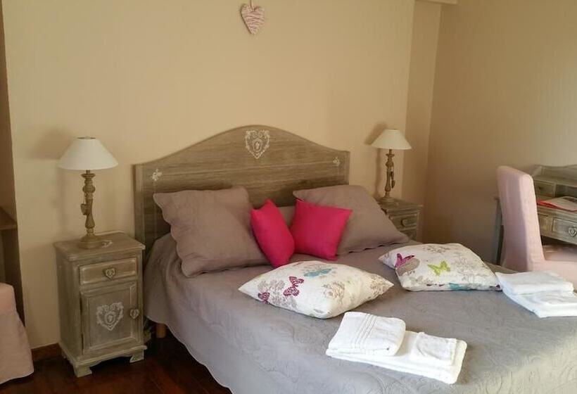 Bed and Breakfast Le Couvent De Nauviale