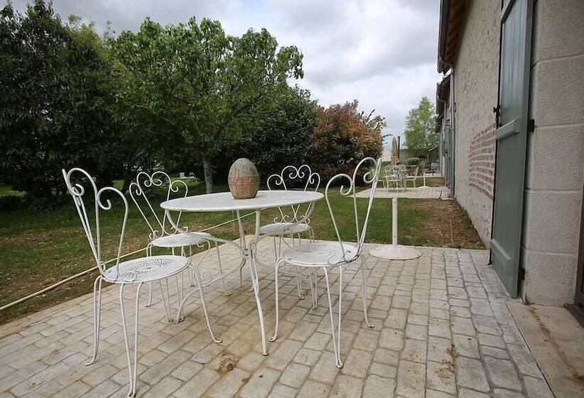 민박 Le Domaine De La Fouardière