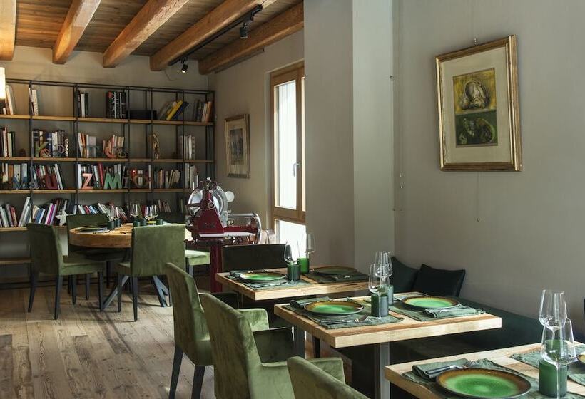 簡易ホテル Maso Zambo   Mountain Lodge