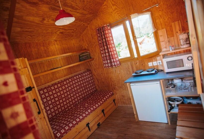ホテル Camping Base De Loisirs Du Lac De La Moselotte
