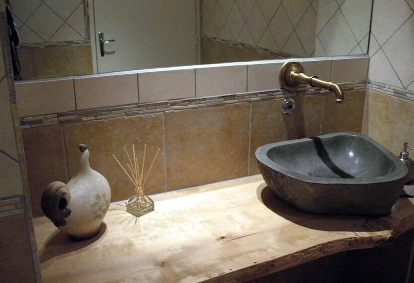 호텔 Hôtel Le Val Des Sources