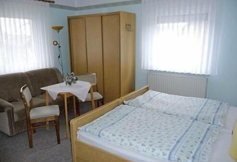 בית מלון כפרי Märkischheide Gmbh