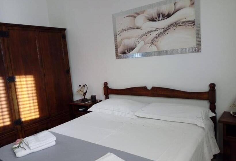 بنسيون B&b Lo Scrigno Del Salento