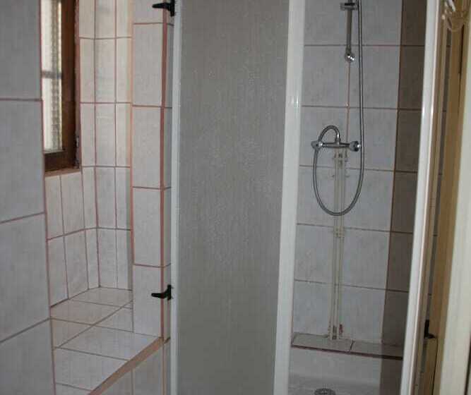 بنسيون Chambres D Hotes De La Vallée Du Serein