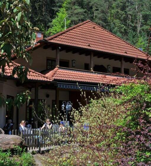 ペンション Landgasthof Am Teufelstisch