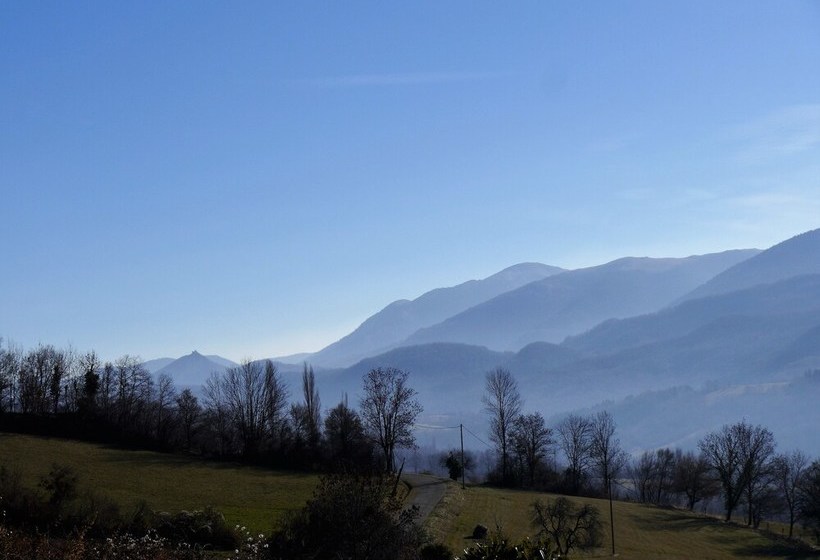 بنسيون Las Coumeilles