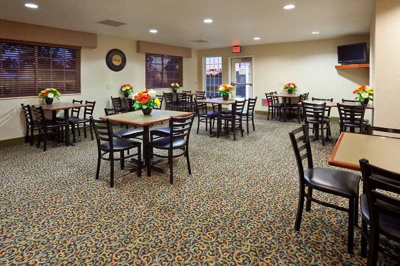 Grandstay Hotel & Suites Becker Big Lake