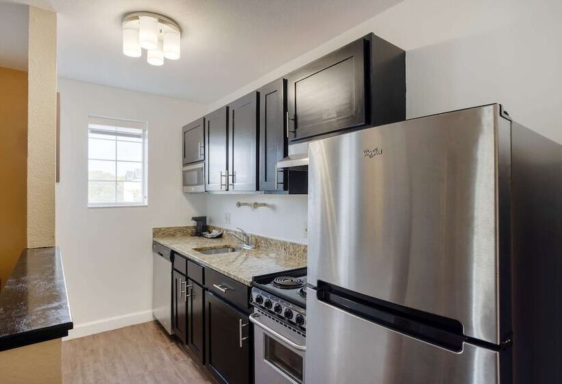 هتل Mainstay Suites Mt Laurel   Philadelphia