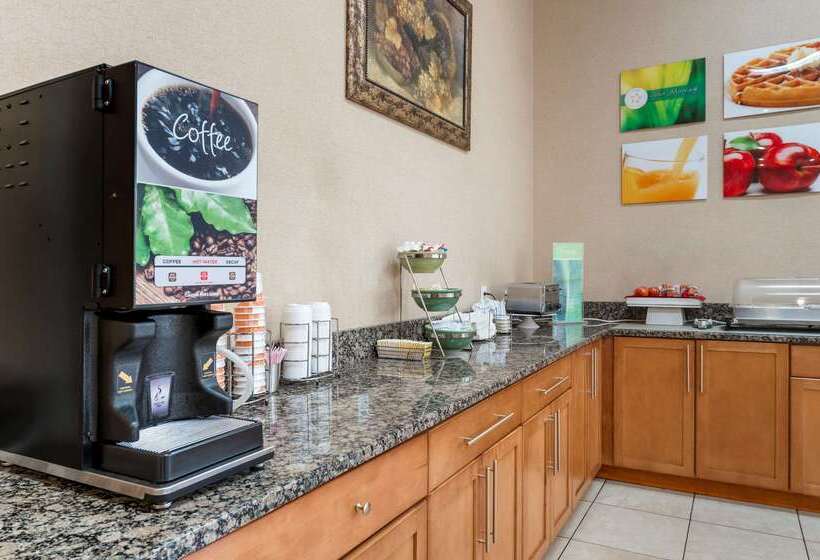 فندق Quality Inn & Suites South Obetz