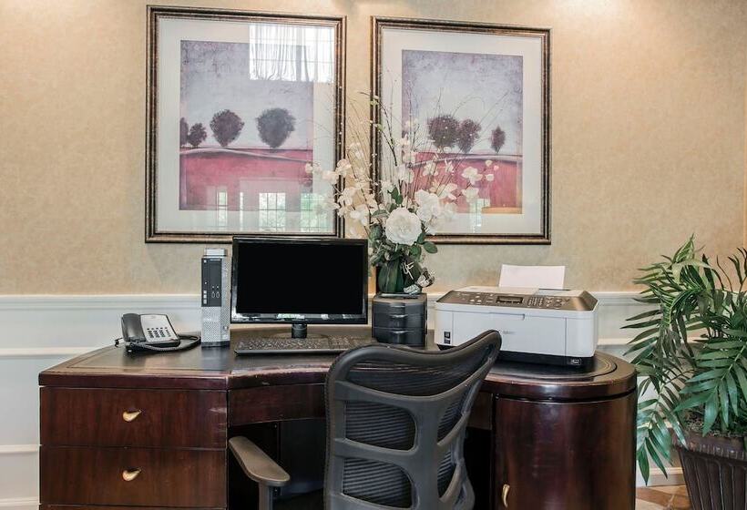 בית מלון כפרי Quality Inn Waynesboro