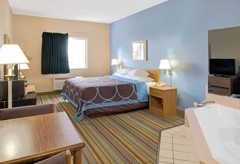 酒店 Super 8 By Wyndham Pontoon Beach Il/st. Louis Mo Area