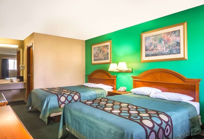 هتل Super 8 By Wyndham Vandalia/dayton International Airport