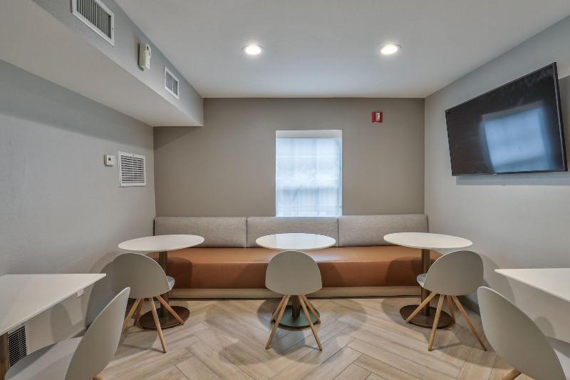 בית מלון כפרי Towneplace Suites Tallahassee North/capital Circle