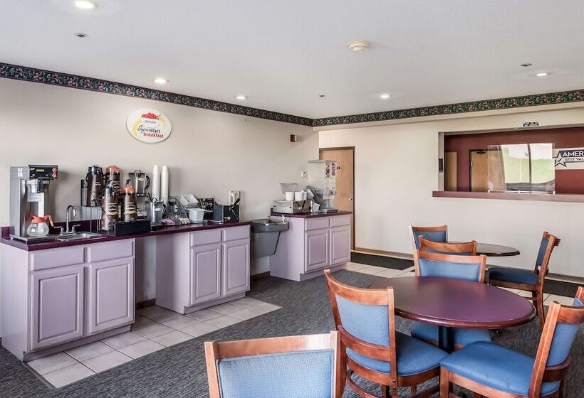 汽车旅馆  Americas Best Value Inn Wenona