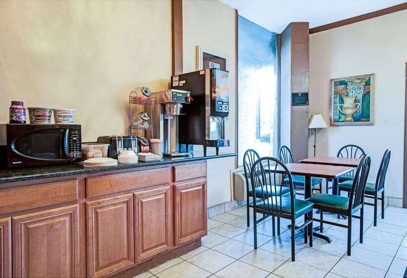 モーテル Knights Inn South Hackensack