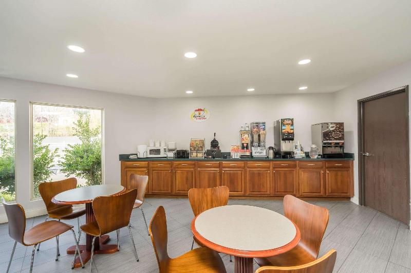 מוטל Quality Inn Calvert City  Paducah East