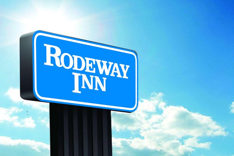 מוטל Rodeway Inn