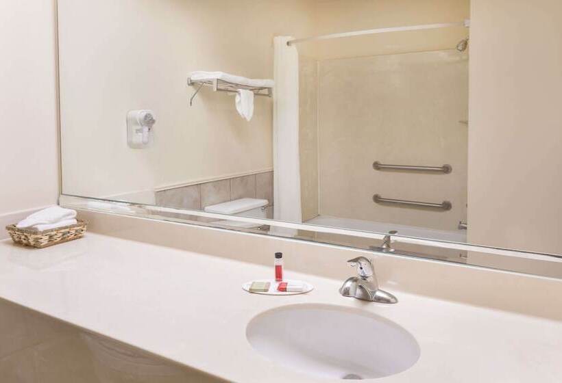 מוטל Super 8 By Wyndham Duson Lafayette West Area