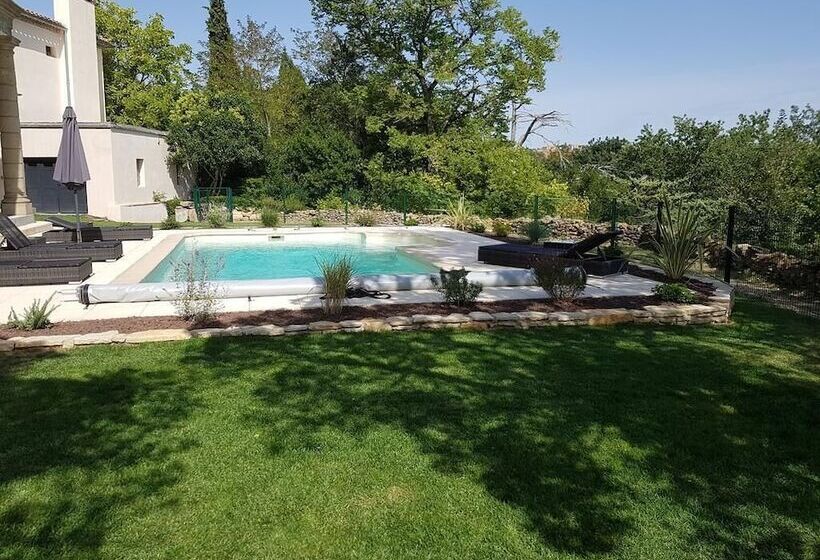 ベッドアンドブレックファースト Château De L Hers