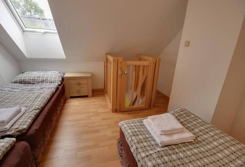 住宿加早餐  Guest House Pod Hájkem