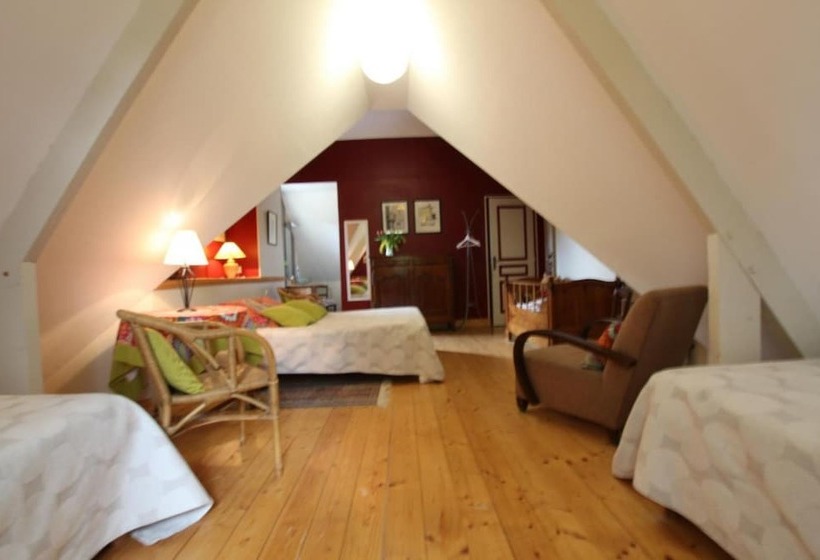 مبيت وإفطار Le Bois De Crépi