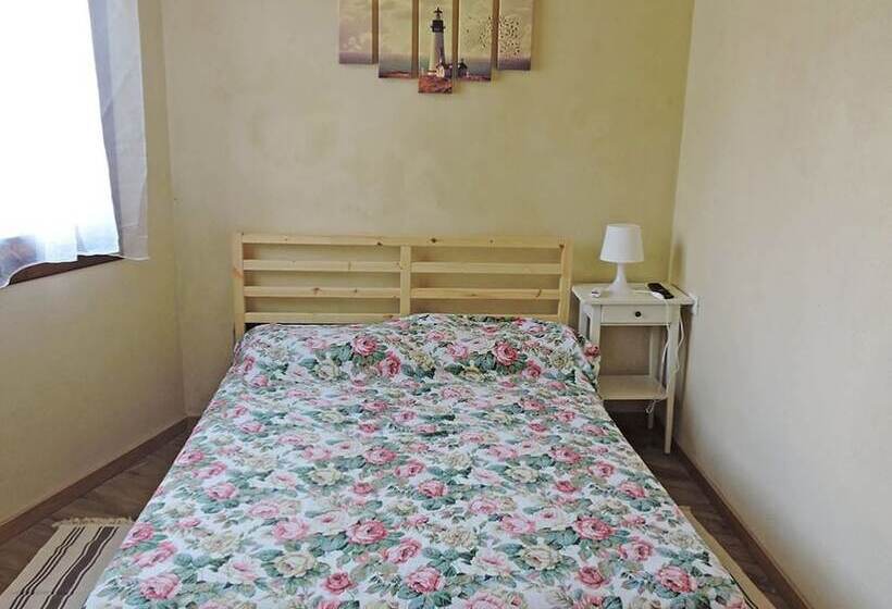مبيت وإفطار Petitui