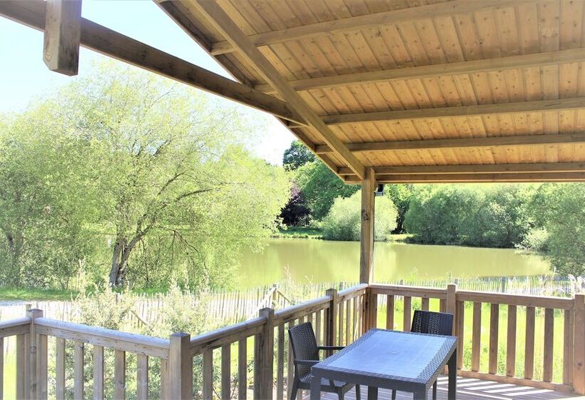 فندق Camping Le Val De Landrouet