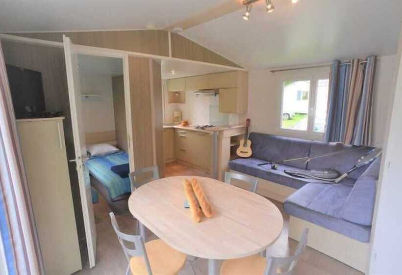 فندق Camping Le Val De Landrouet