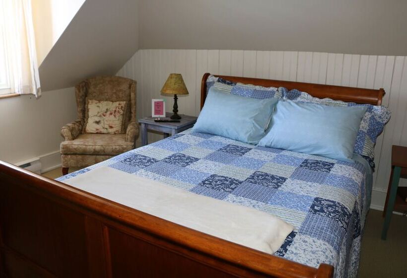 فندق Jardine's Inn