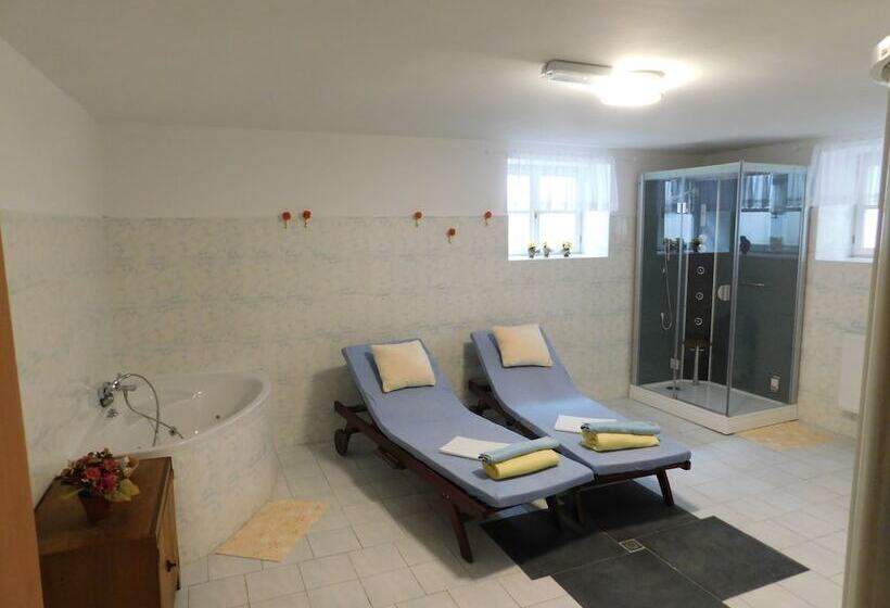 فندق Vila Arnau