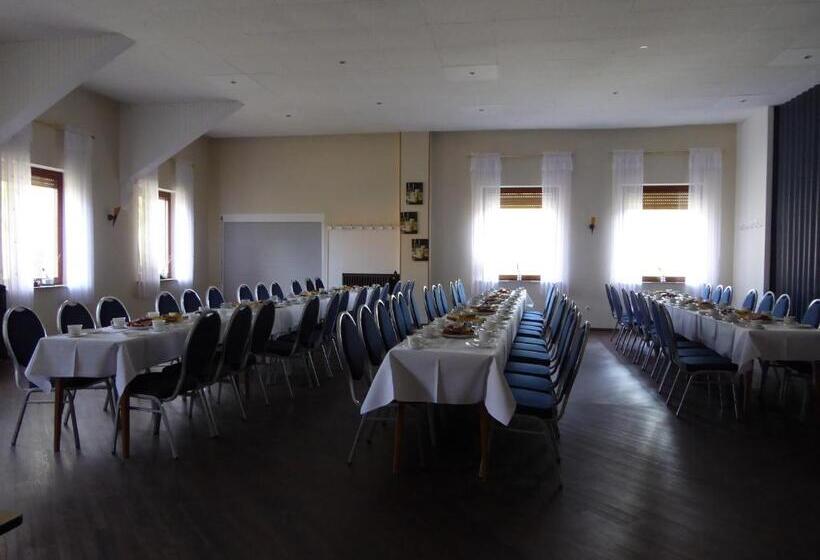 ペンション Landgasthof Schneller