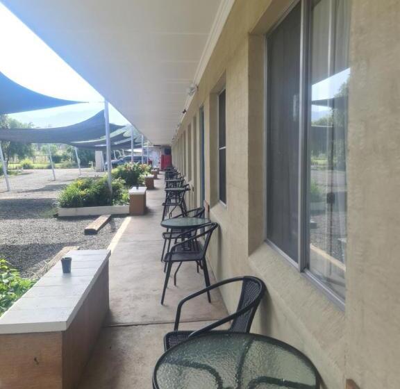 Valley View Motel
