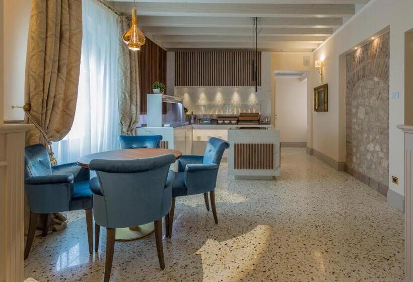 Bed and Breakfast Boutique Hotel Villa Zoppi   Adults Only