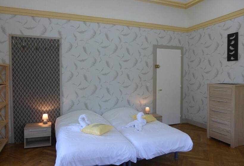 צימר Domaine De L Arche De René