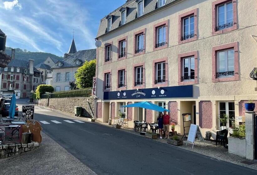簡易ホテル Auberge Des Trois Rivières