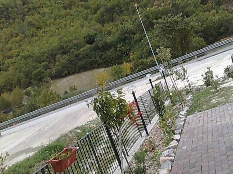 여관 Ristorante Umbria