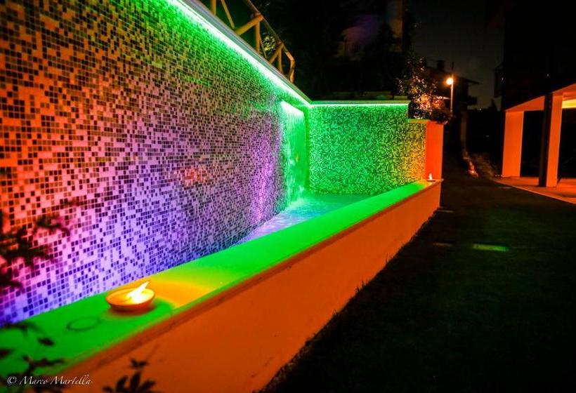 호텔 Pina Ristorante