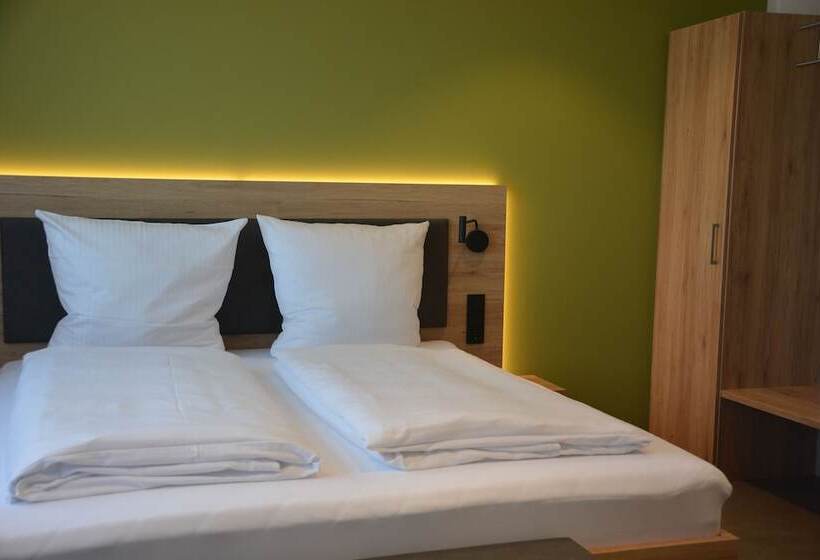 فندق Weingut Bugner Meizelhof