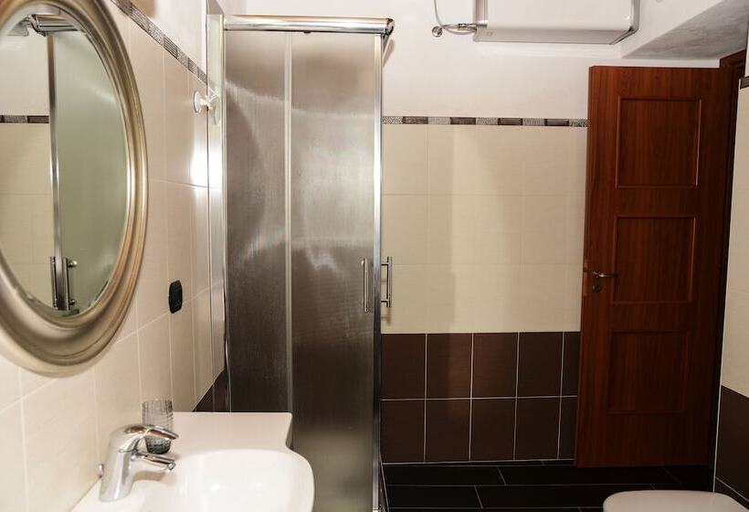 簡易ホテル Palazzo Del Baglivo Cilento Hotel & Spa