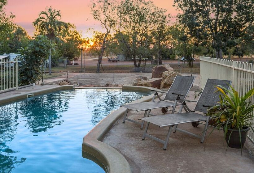 فندق Aaok Lakes Resort And Caravan Park