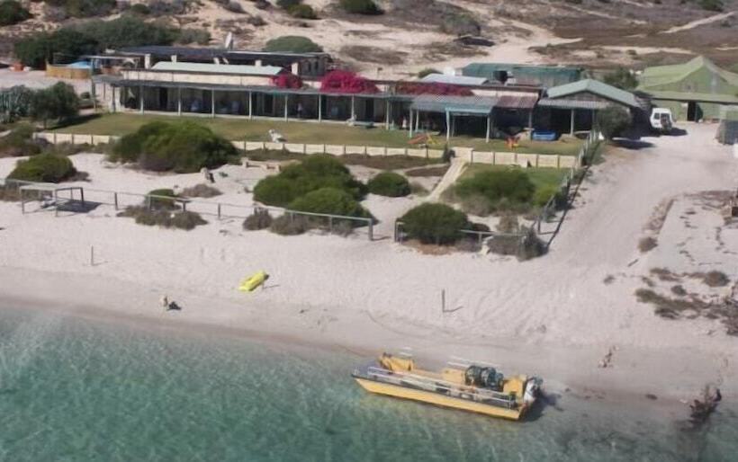 호텔 Dirk Hartog Island Eco Lodge