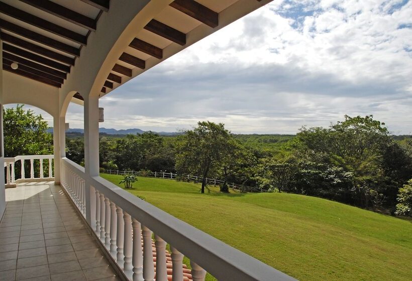 فندق Guacamaya Lodge
